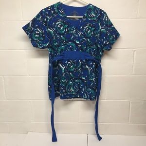 Dickies black label blue multi color XL scrub top